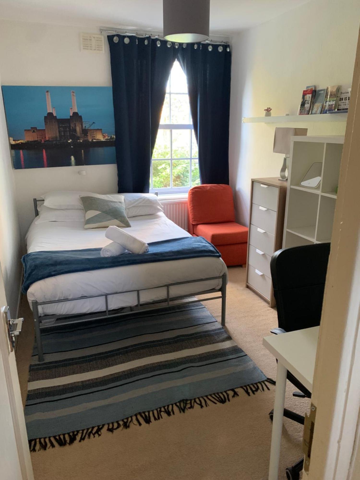 Central Location! Double Bedroom 2 Mins Walk From Battersea Power Underground Station! ลอนดอน ภายนอก รูปภาพ